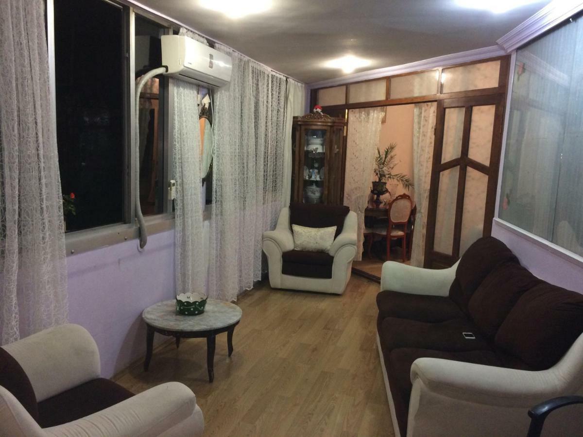 Apartment On Melashvili 24 Batumi Zewnętrze zdjęcie